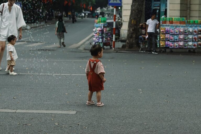 identifying early market bubbles